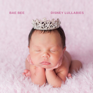 韩国美女把胸罩解开看奶头
